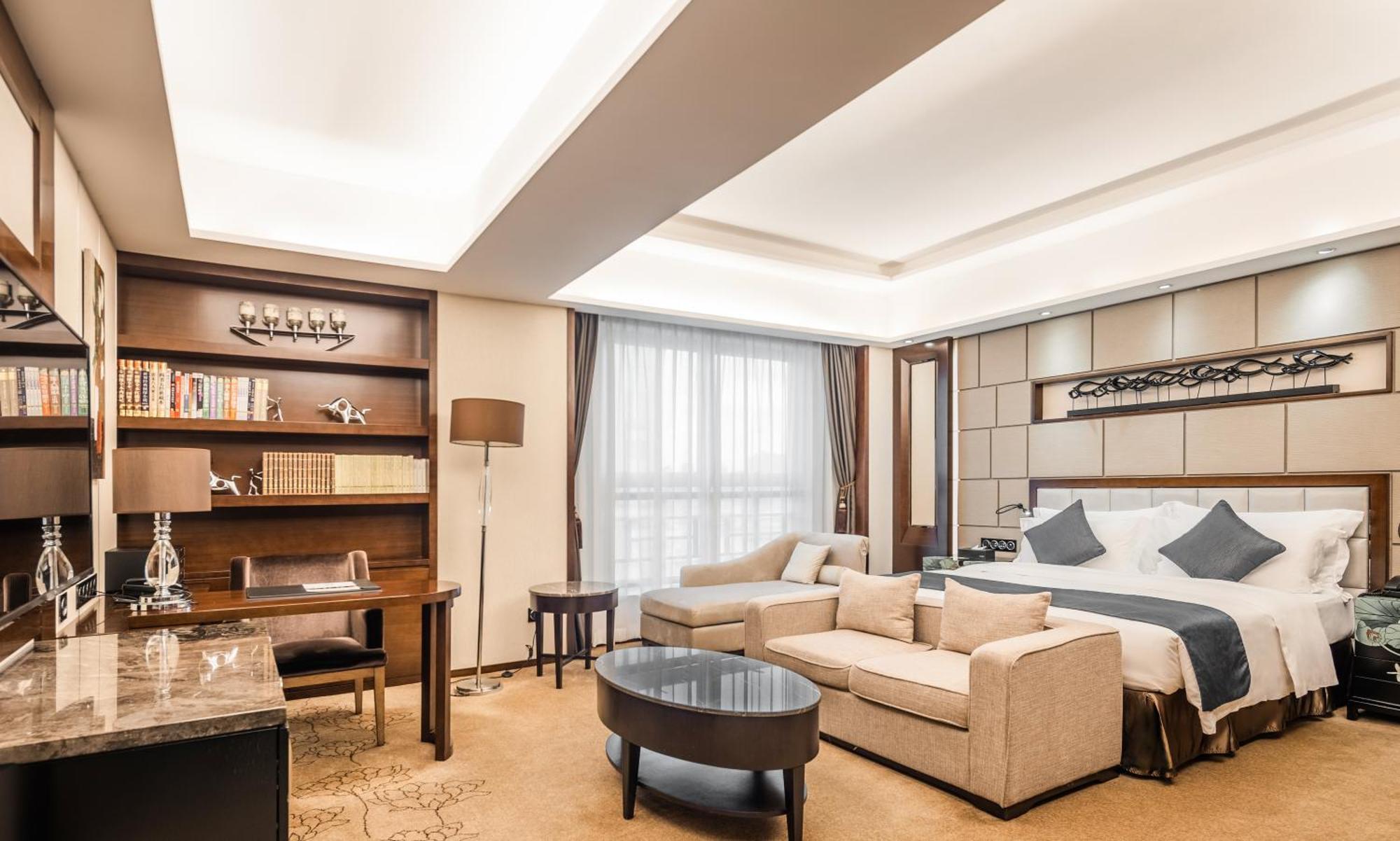 Maoming International Hotel エクステリア 写真